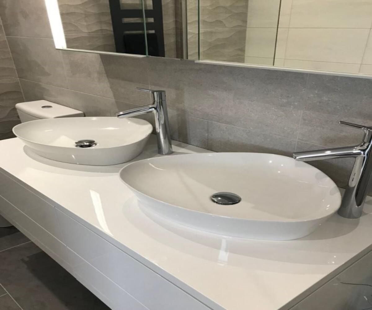 DROP Bath and Kitchen DR091370 Bathroom Vessel Sink Set