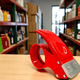 thumbnail image 3 of Despachador Cinta Adhesiva Cortador Cinta De Mano Metalico Color Rojo, 3 of 4