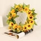 thumbnail image 4 of Guirnaldas de girasoles artificiales Guirnaldas florales grandes de 18 "para puerta dentera Girasol amarillo artificial con hojas perfecl corona de girasol, 4 of 8