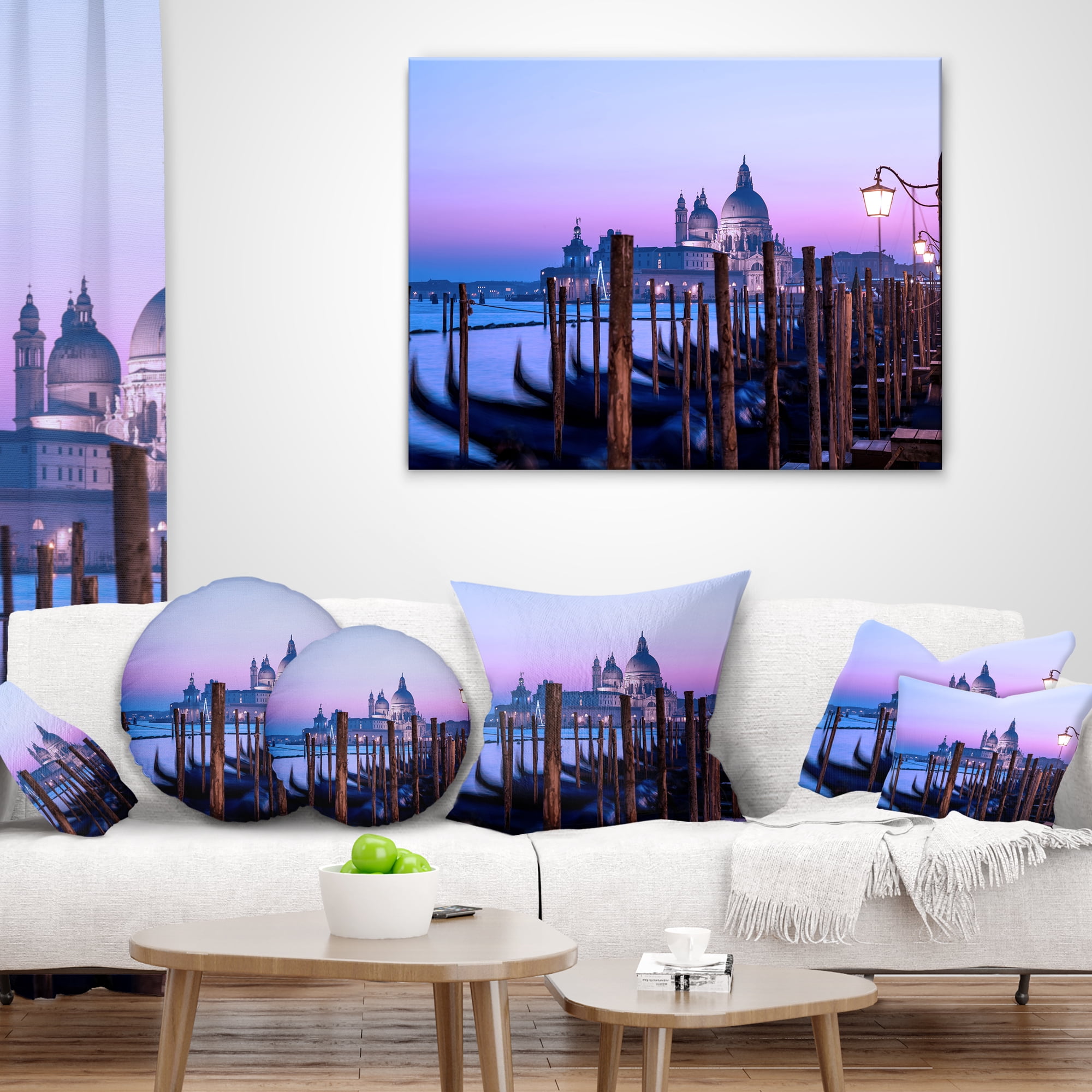 Designart Venice Sunset Panorama at Twilight - Seascape Throw Pillow - 18x18