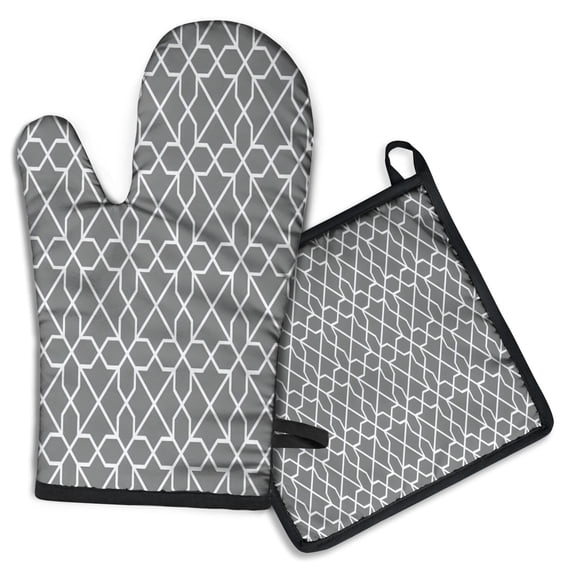 Gray Geometric Quatrefoil Pattern Kitchen Oven Mitt and Pot Holder Sets 2 Pcs for Baking, Cooking and Grilling, Heat Resistant Up To 392 °F