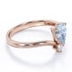 thumbnail image 3 of JeenMata Anillo de Compromiso Solitario de 2 Quilates Corte de Pera, Pavé de 3 Puntas, Filigrana Milgrain Art Déco, Anillo de Boda en Trío, Baño de Oro Rosa de 18 K sobre Plata, 3 of 6