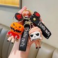 thumbnail image 2 of Bonito llavero de muñeca de calabaza, accesorio perfecto de Halloween para tu mochila escolar., 2 of 4