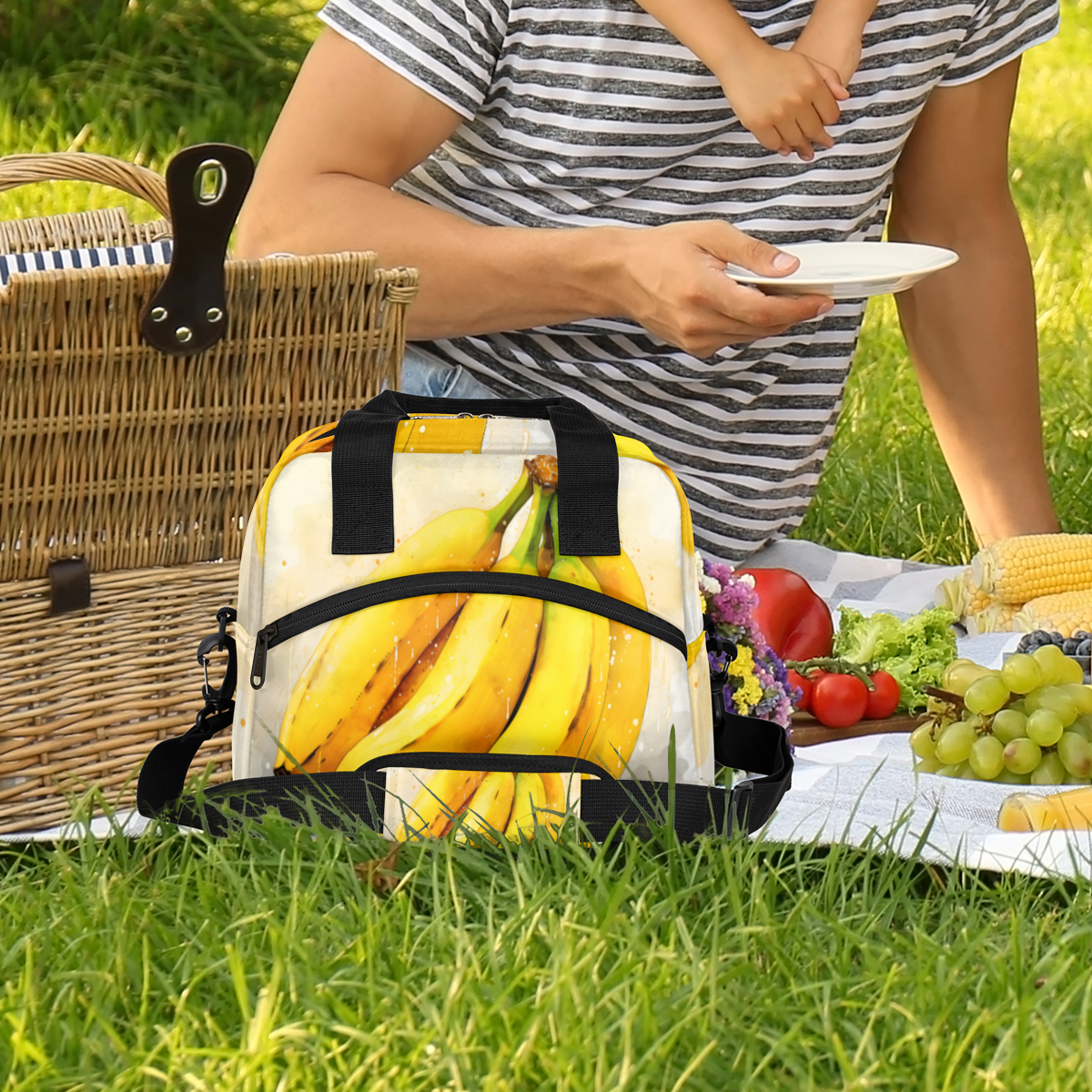 Herdesigns Banana Insulated Lunch Bag for Women Men Adults Large Reusable Lunch Box Fruits Modern Leakproof Cooler Tote Bags with Adjustable Shoulder Strap