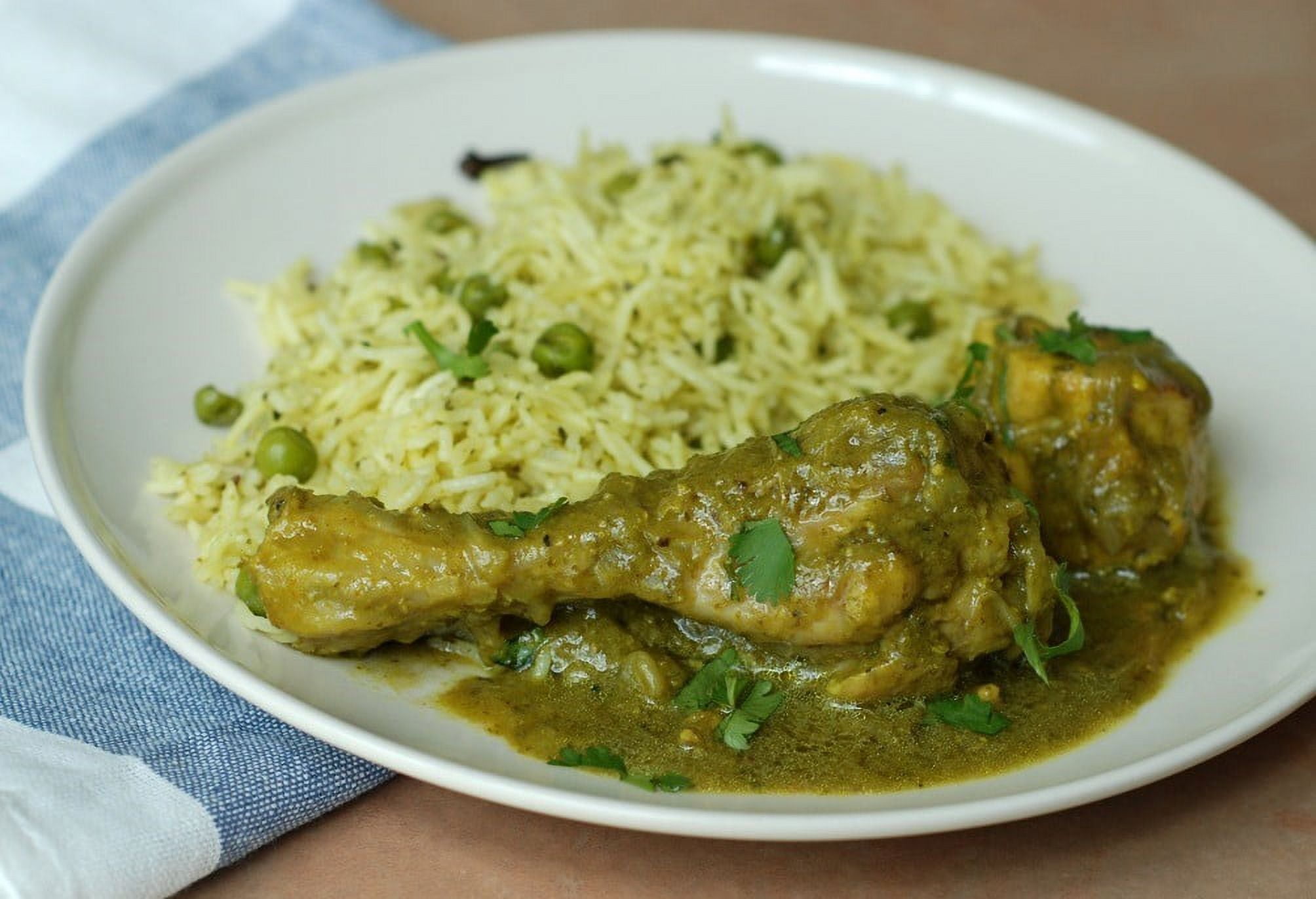 Monsoon Kitchens Cilantro Chicken Curry 4 lb Pack of 2