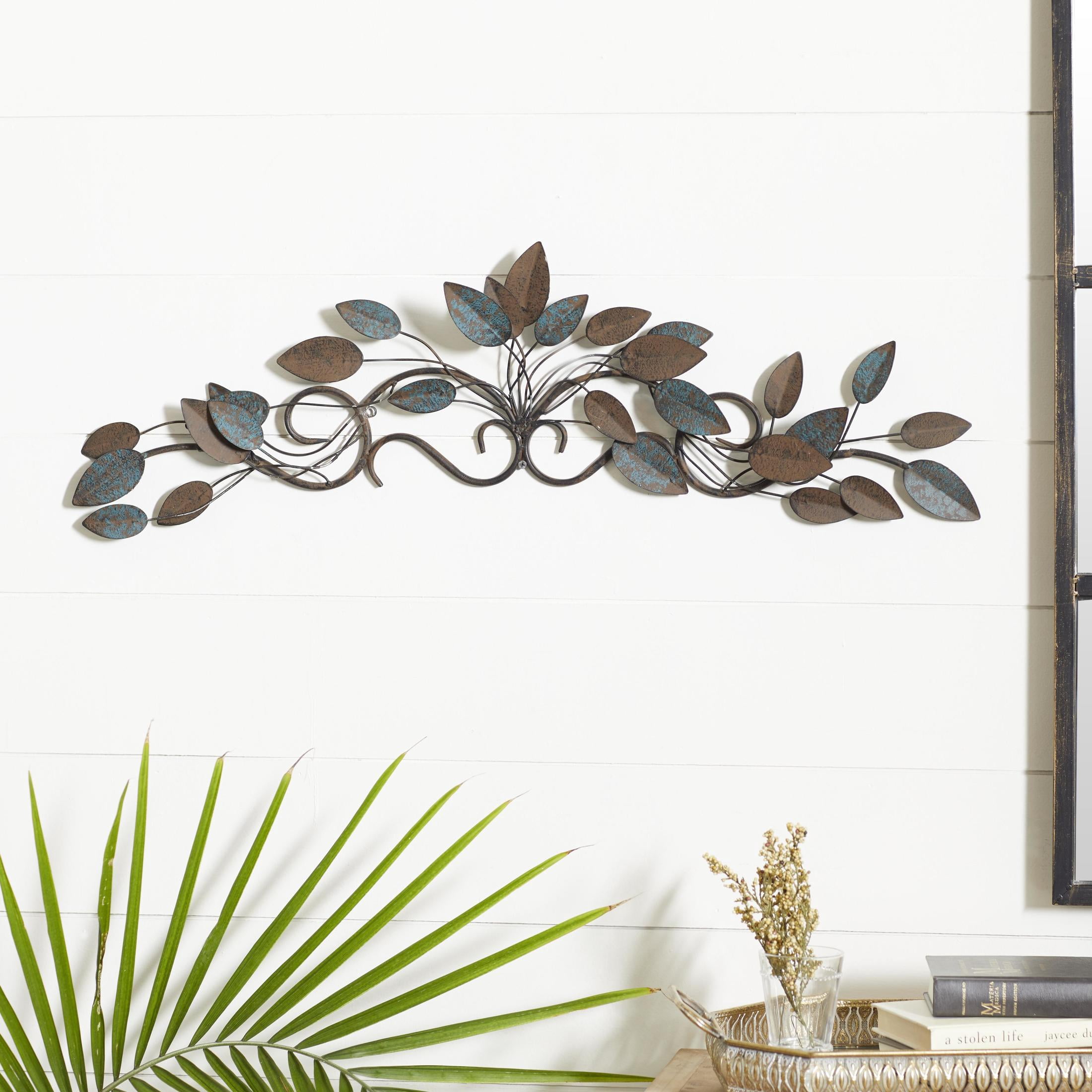 DecMode Blue Metal Scroll Leaf Wall Decor