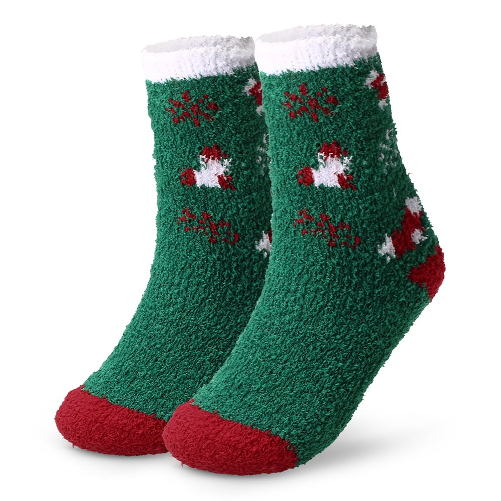 Kids Christmas Crew Socks Assorted Sizes 12 Pack Bulk