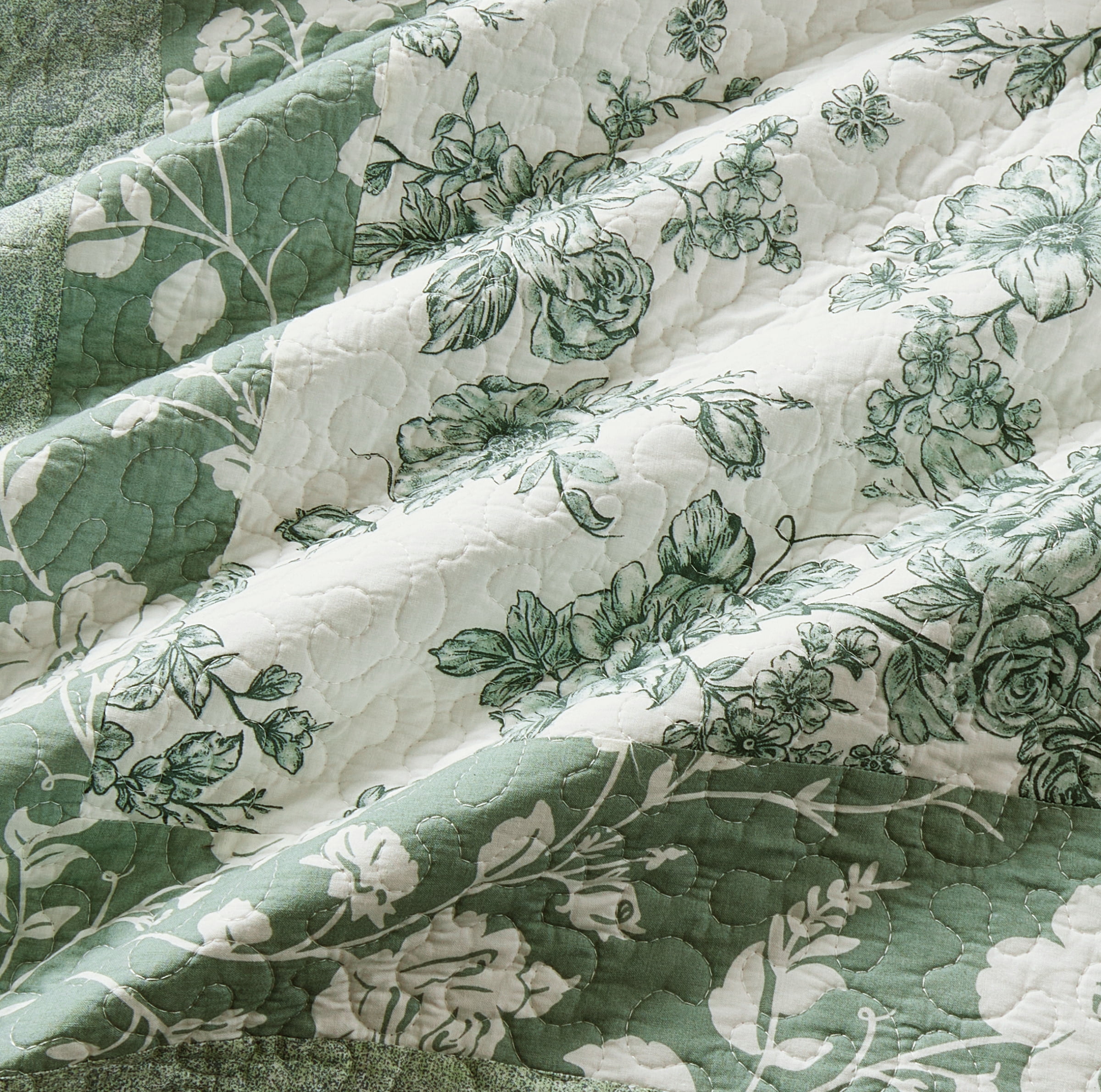 The Pioneer Woman Avery Cotton Patchwork Quilt, Green River, Full/Queen