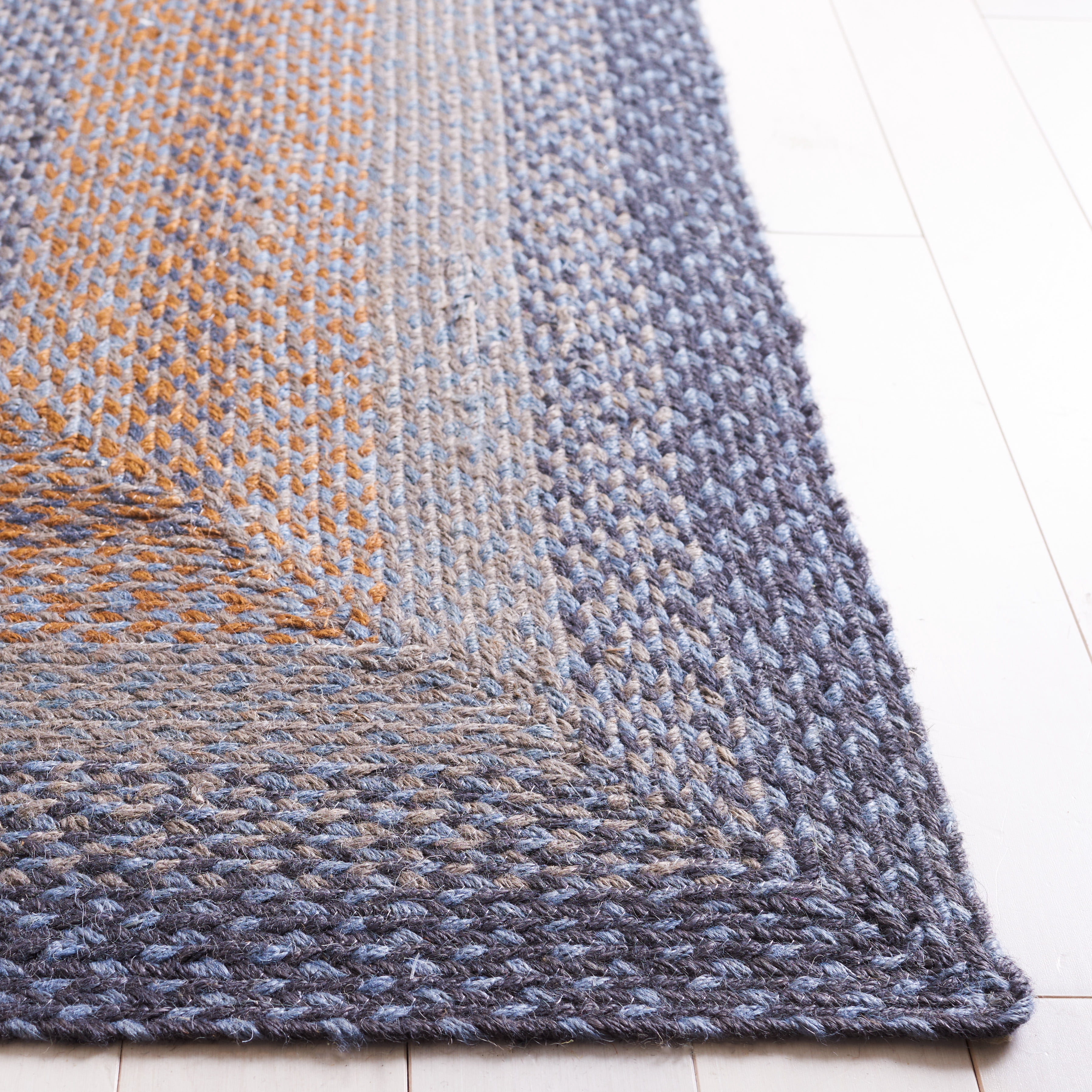 SAFAVIEH Braided Dorinda Bordered Reversible Area Rug, Gray/Brown, 6' x 6' Square
