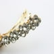 thumbnail image 5 of Horquillas para el cabello Yinane Dorado Blanco, 5 of 8