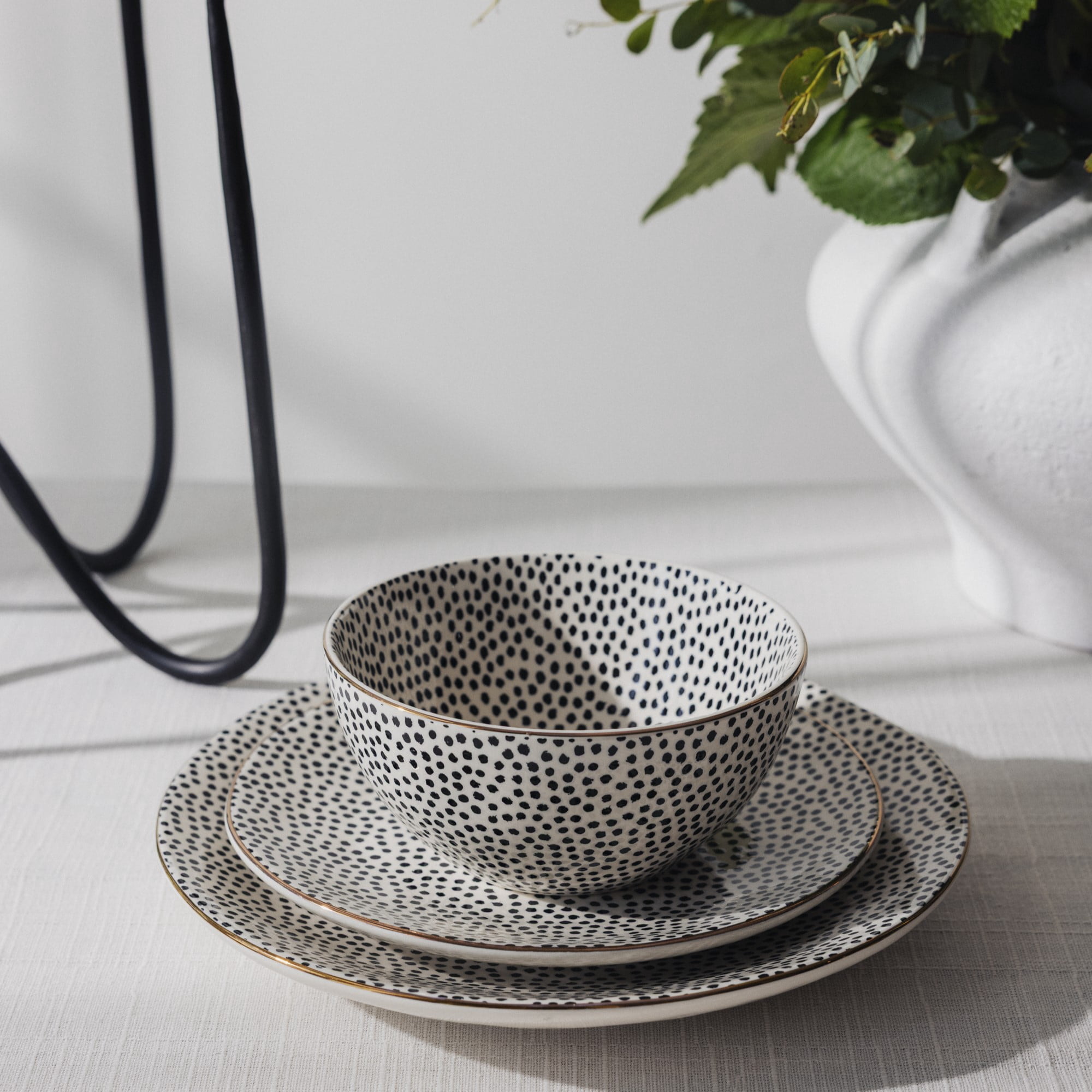 (2 pack) Thyme & Table Dot Ceramic Salad Plate Black and White