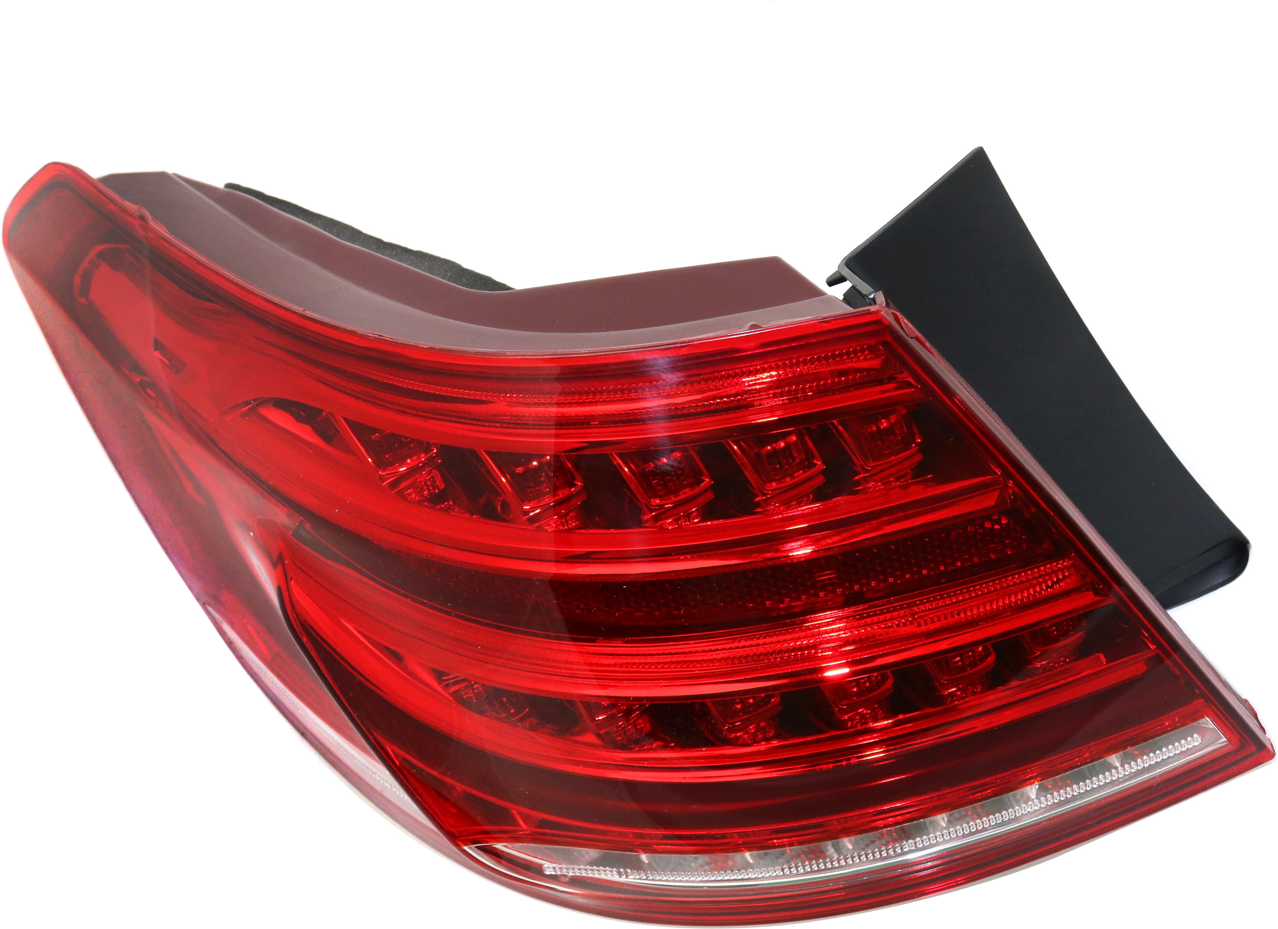 Tail Light Compatible With 2014 Mercedes Benz E63 AMG S Left Driver Side, Outer With bulb(s)