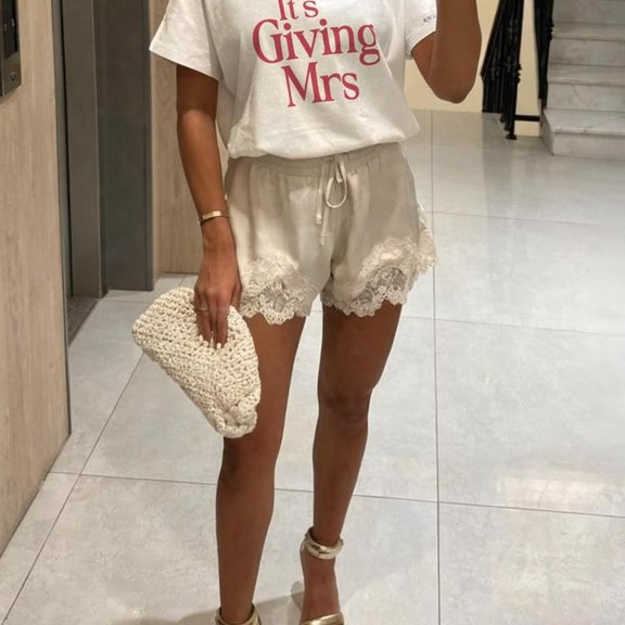 Its Giving Bride Tee, Bride Era TShirt, Future Mrs TShirt, Bride To Be, Bachelorette Party Top, Engagement Gift, Wifey Tee