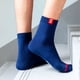 thumbnail image 4 of Calcetines de invierno para hombre, calcetines de tubo estándar de tela con letras simples, calcetines casuales cómodos de algodón para el suelo, 4 of 4