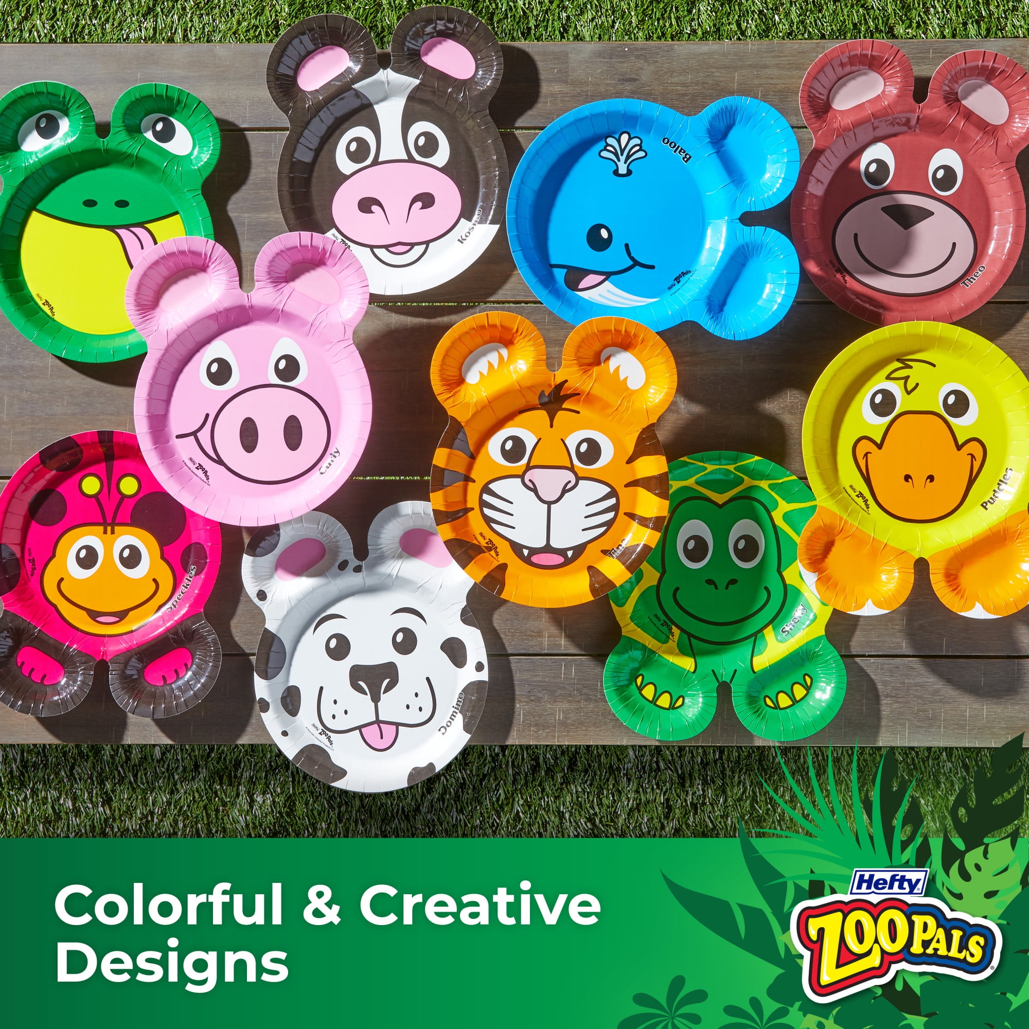 Hefty Zoo Pals Paper Plates for Kids, Assorted Animal Designs with Two Dipping Compartments, Multi-Color, 7.75”, 15 Count