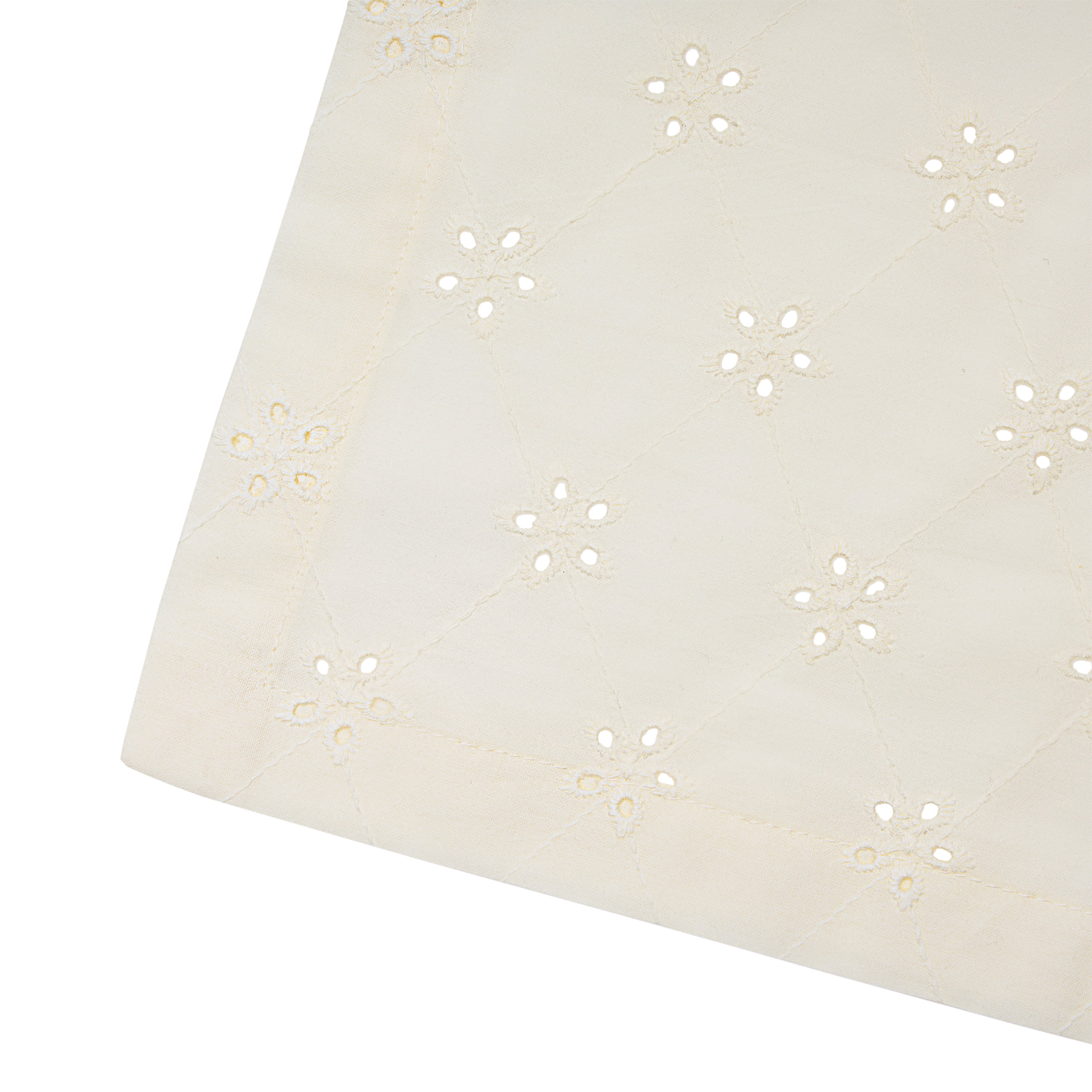 The Pioneer Woman Eyelet Tablecloth, White, 60 in x 84 in