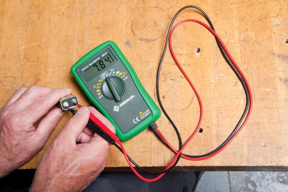Greenlee Textron DM-25 600V AC/DC Digital Multimeter