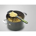 thumbnail image 2 of Cuchara Colador Ranurada Joseph Joseph Scoop Grande, 2 of 7
