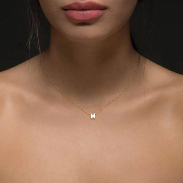 Collares con dijes iniciales de cadena para mujer, colgante de letras de Metal para joyería, letras cortadas, collares de un solo nombre
