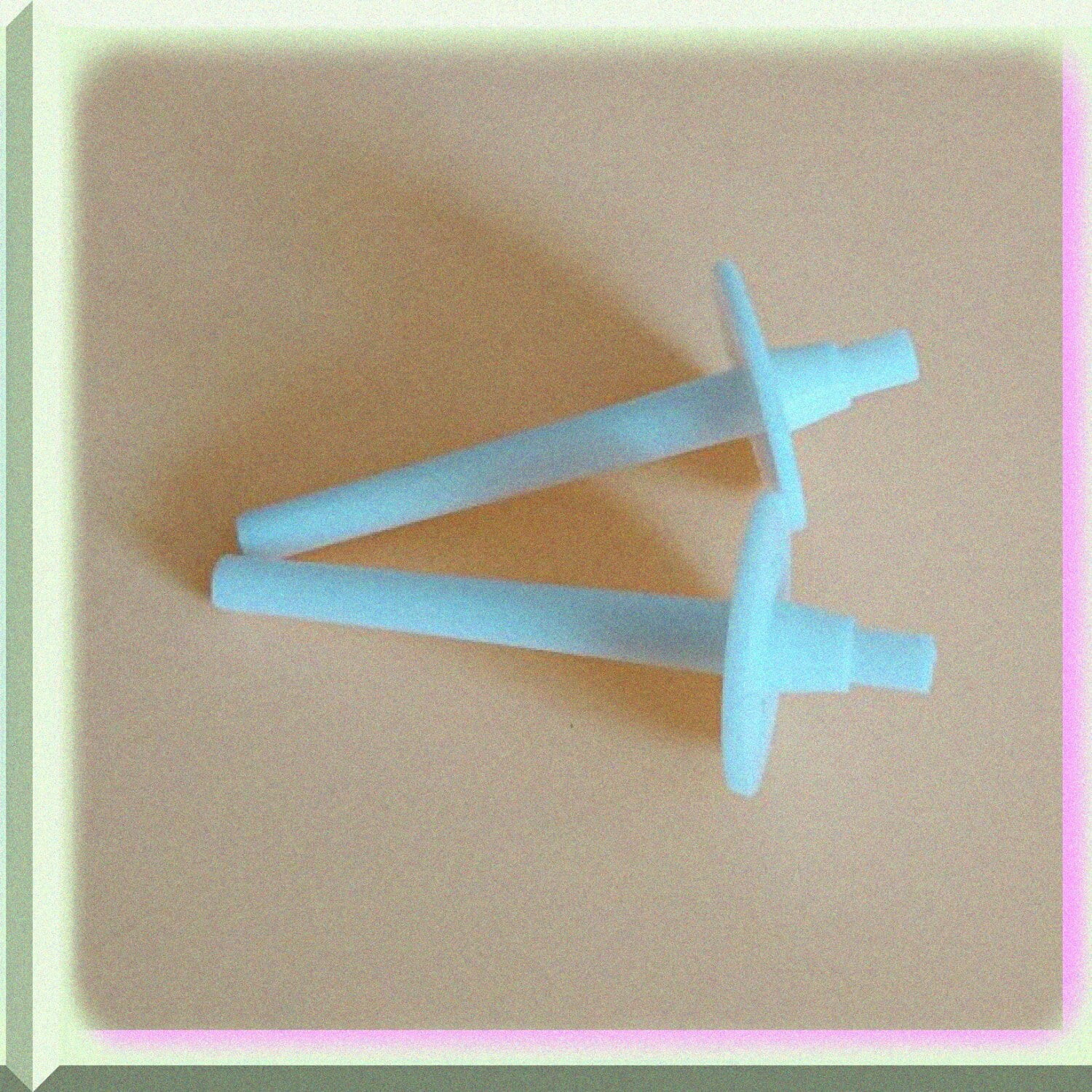 Universal Spool PIN 444813-454: Fits Models 600, 750, 2000, 4205, 4206 Universal Spool PIN 444813-454: Fits Models 600, 750, 2000, 4205, 4206