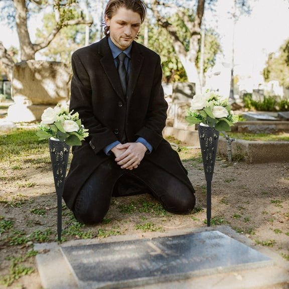 ULTNICE 4Pcs Cemetery Flower Vase with Spike in Black Plastic for Decorating Lawn or Garden