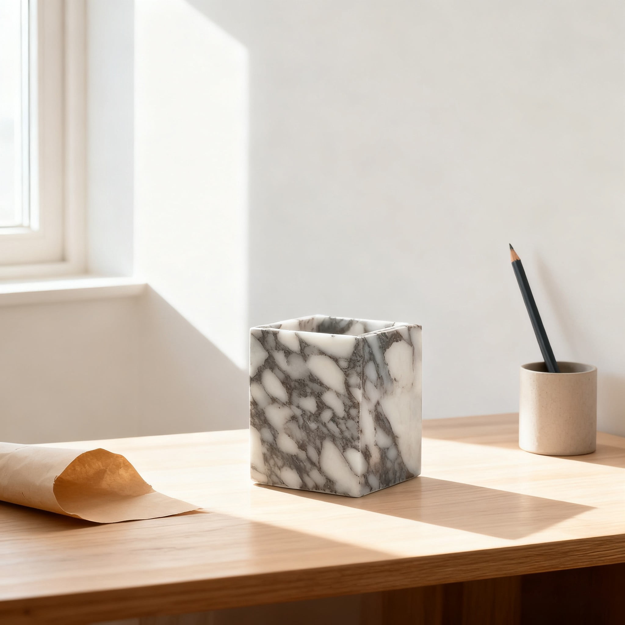 Calacatta Viola Marble Pen Holder, Natural Stone Desk Organizer with Non-Slip Base for Makeup Brushes, Makeup Organizer, Office Supplies Storage, Elegant Desktop Vanity Tray for Home Bathroom