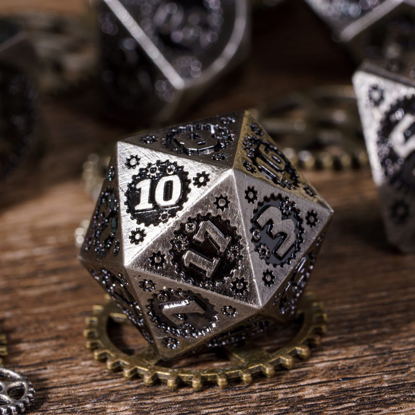 Cusdie 7-Die Metal DND Dice Set, Mechanical Gear Metal Polyhedral D&D Dice Set for DND Dungeons and Dragons TTRPG Role Playing Games