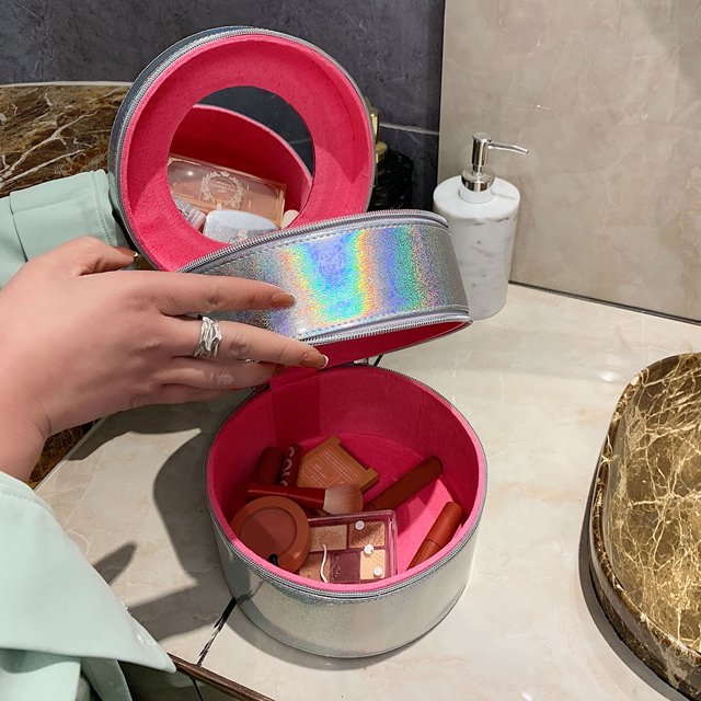 Caja cosmética de PU Organizador de cosméticos en forma de barril de gran capacidad para viajar a casa JShteea Cuidado Belleza