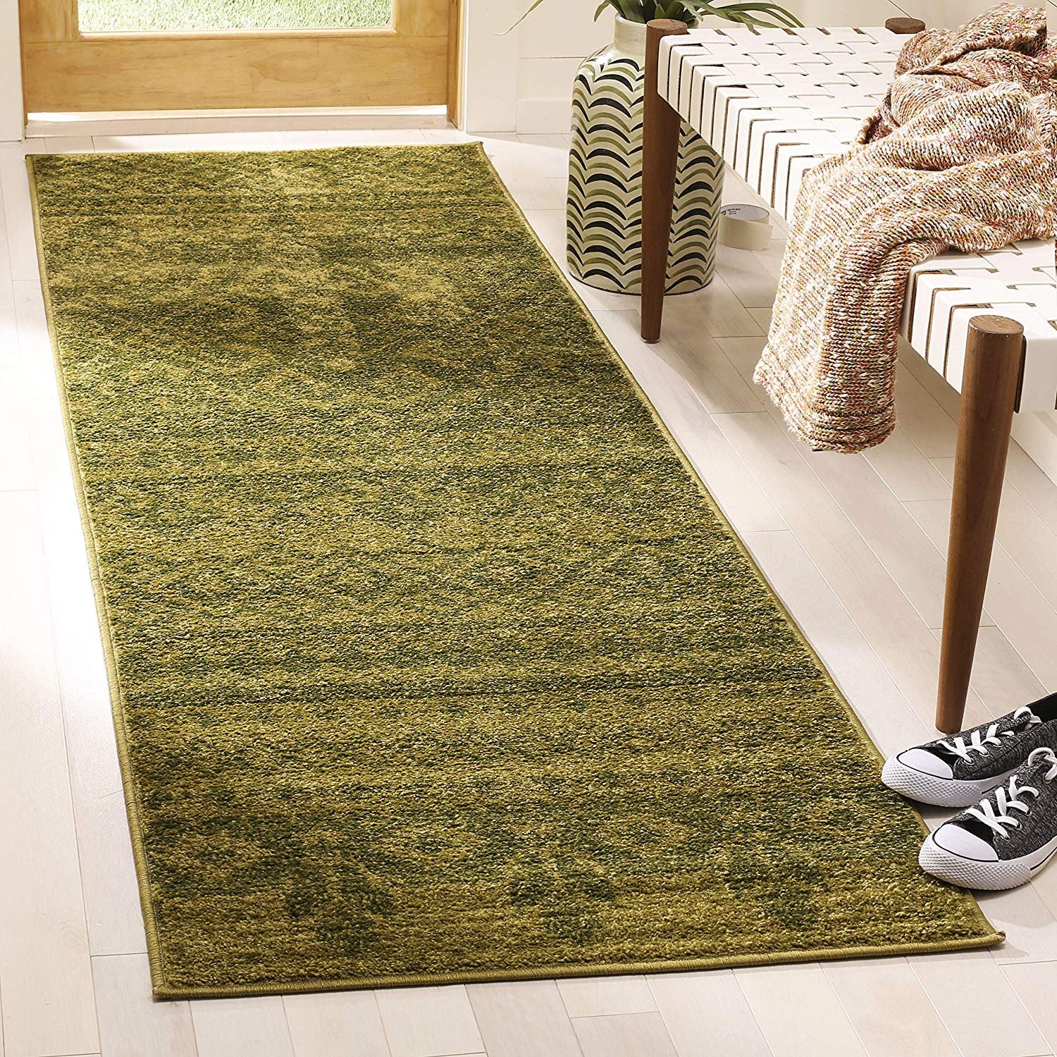 Safavieh Adirondack Collection ADR107D Green and Dark Green Rustic