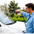 thumbnail image 2 of Laveuse à Pression avec Pot en Mousse, Buse de Pulvérisation Rotative à 360°, avec 3 Modes, Boyau d'Arrosage en Acier Inoxydable Robuste, Ajustement Universel pour le Nettoyage de Voiture et l'Arrosage de Patio, 2 of 6