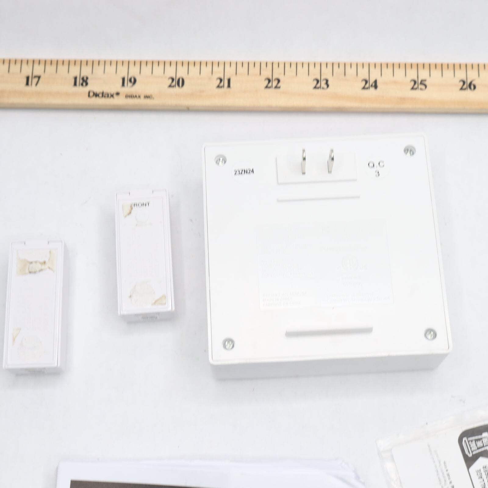 Defiant Wireless Plug-in Doorbell Kit with 1 Push Button, White