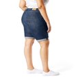thumbnail image 2 of Levi Strauss Signature.™ Women's Plus Mid Rise Bermuda Shorts, 2 of 3