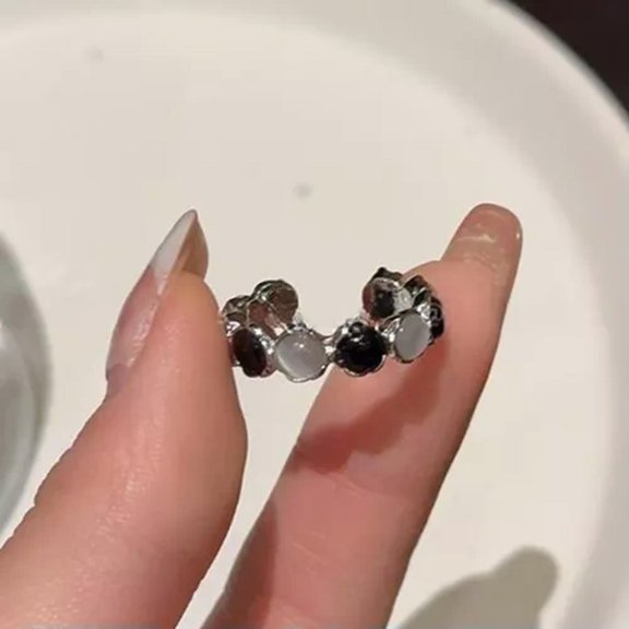 HOOUN Gothic Vintage Irregular Star Shape Ring Adjustable Black White Opal Finger Ring-Opal