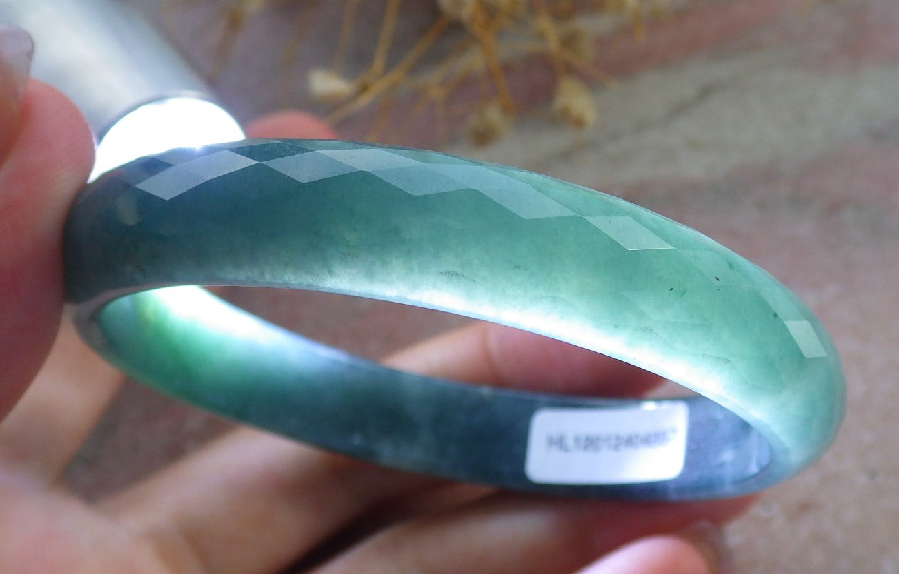 Icy Green Natural A JADE Jadeite Dia Cut Bangle Bracelet 59 mm 683118 TN