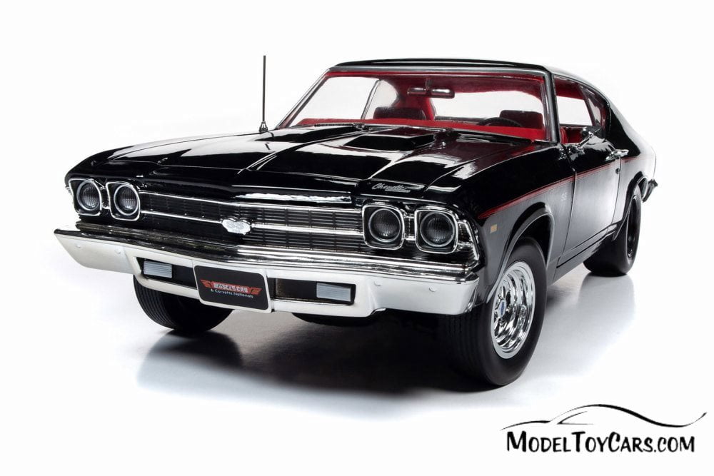 1969 Chevy Chevelle SS 396 Hardtop, Tuxedo Black - Auto World