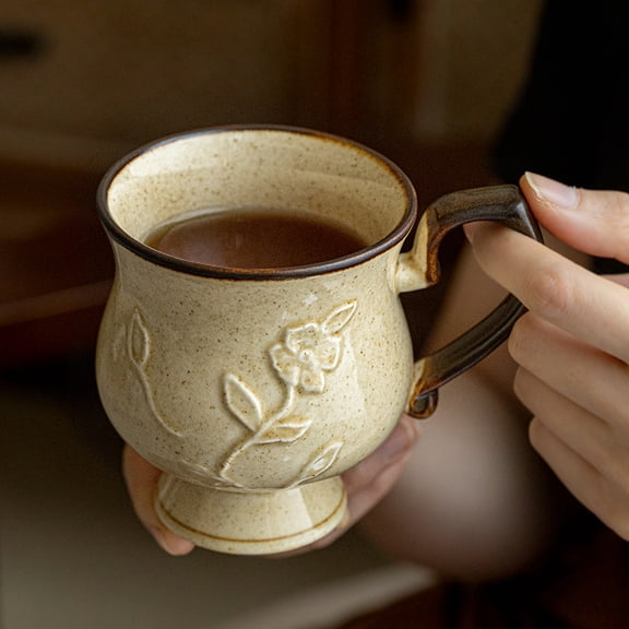 Stoneware Coffee Mug 10 oz – Embossed Floral Ceramic Mug with Handle, Vintage Farmhouse Tea & Coffee Cup, Beige Reactive Glaze