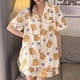 thumbnail image 1 of Pijama de dibujos animados para mujer, conjunto de verano con pantalones cortos de manga corta y cuello alto con diseño de oso de fresa, 1 of 6