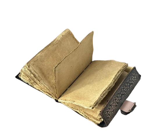 Handmade Sunflower Leather Journal – 5x7 Inch – 200 Pages – Vintage Lock – Handmade Paper