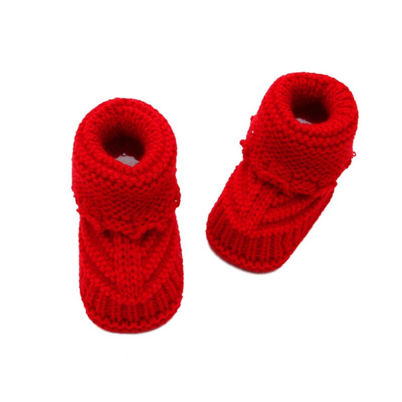 handmade baby woolen shoes