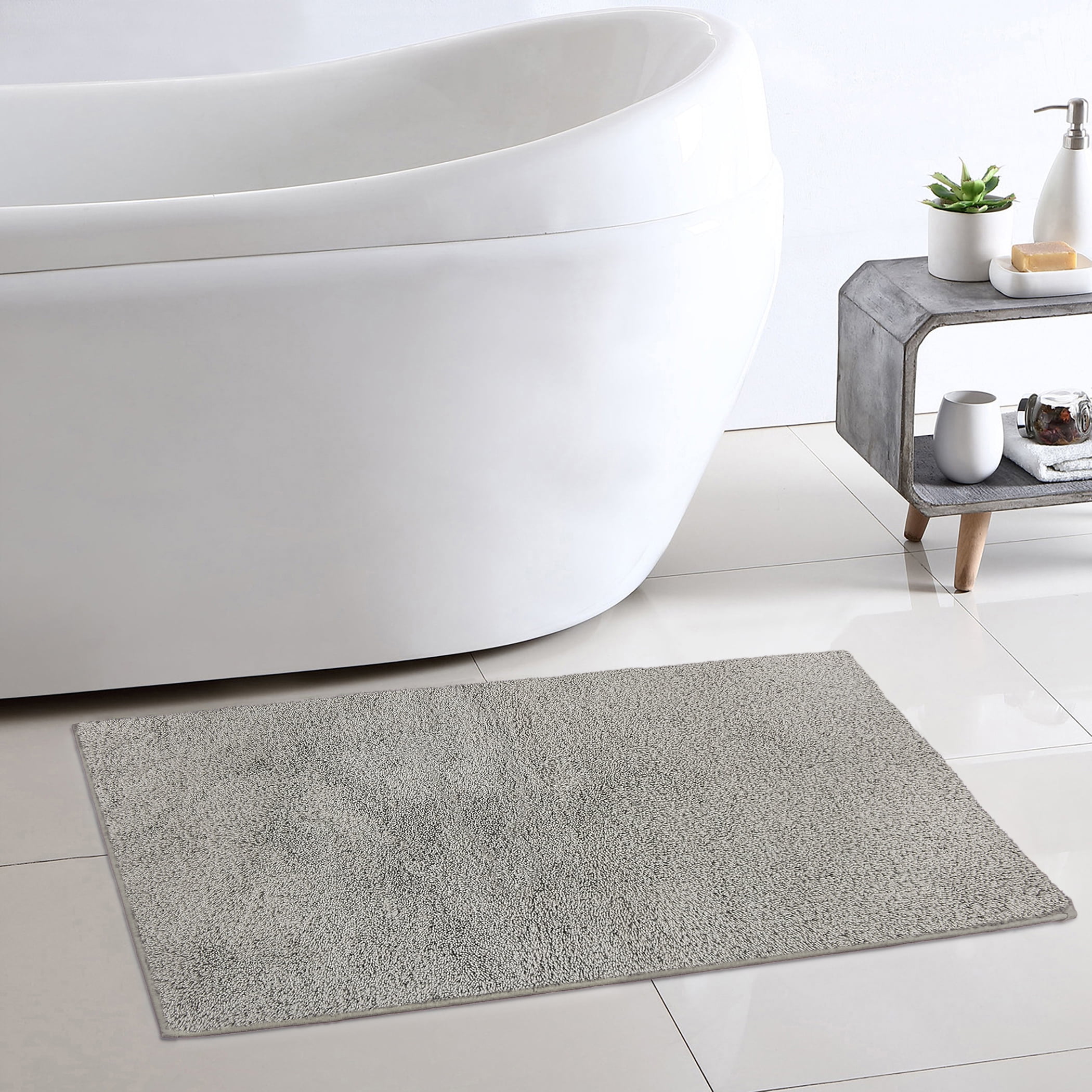 Mainstays Performance Recycled Polyester Bath Rug 24x40" Soft Silver