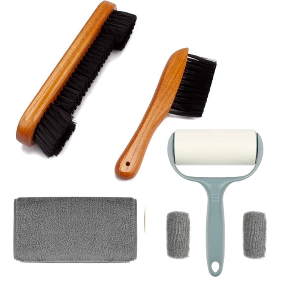 5-Piece Billiard Pool Table Rail Brush and Table Brush Set. Billiard Pool Table Cleaner Accessories. Table Rail Cleaning Tool