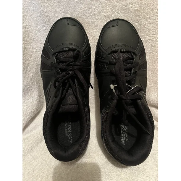 New Balance 519 Black Shoes Size 8 4E Running Work Casual Tennis MX519AB2 NIB