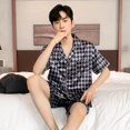 thumbnail image 1 of Pijama de seda con botones de solapa para hombre, pantalones cortos, conjunto de ropa de dormir de satén, de gran tamaño, Verano, 1 of 4