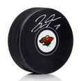 thumbnail image 1 of Brock Faber Rondelle de Hockey du Wild du Minnesota Autographiée, 1 of 1