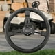 thumbnail image 3 of Volante de Carro Deportivo para Golf en Aluminio y Cuero - Estilo Innovador, 3 of 9