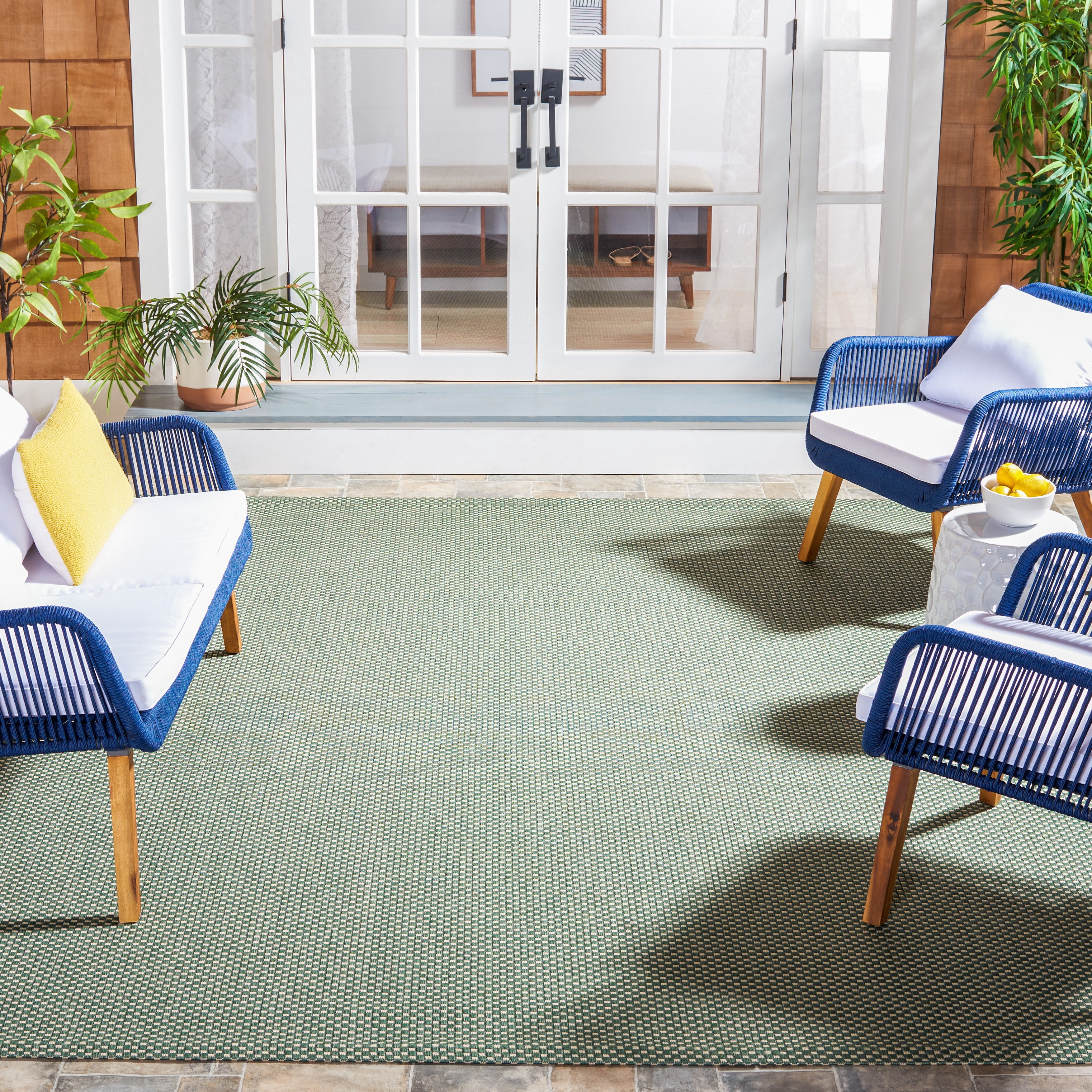 SAFAVIEH Courtyard Leighton Checkered Indoor/Outdoor Area Rug, Dark Green/Beige, 9' x 12'