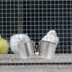 thumbnail image 4 of 2 comederos para pájaros, jaulas, vasos de agua, suministros para palomas, cuencos para aves de corral, tazones de comida de acero inoxidable para viajes., 4 of 6