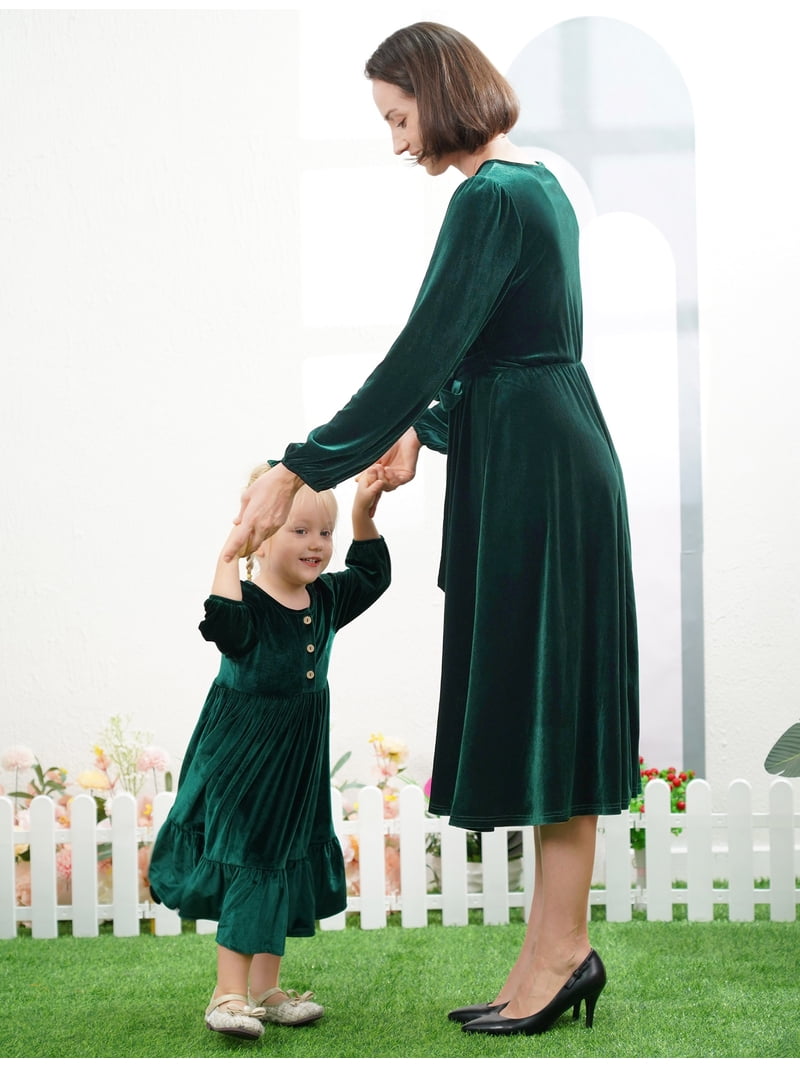 crochet cover up dress black L'AGENCE Pallas Cover-Up in 28/11/23 this maxi dress flows VINTAGE - US NAVY Size:ONE SIZE FOR SML(4-14)