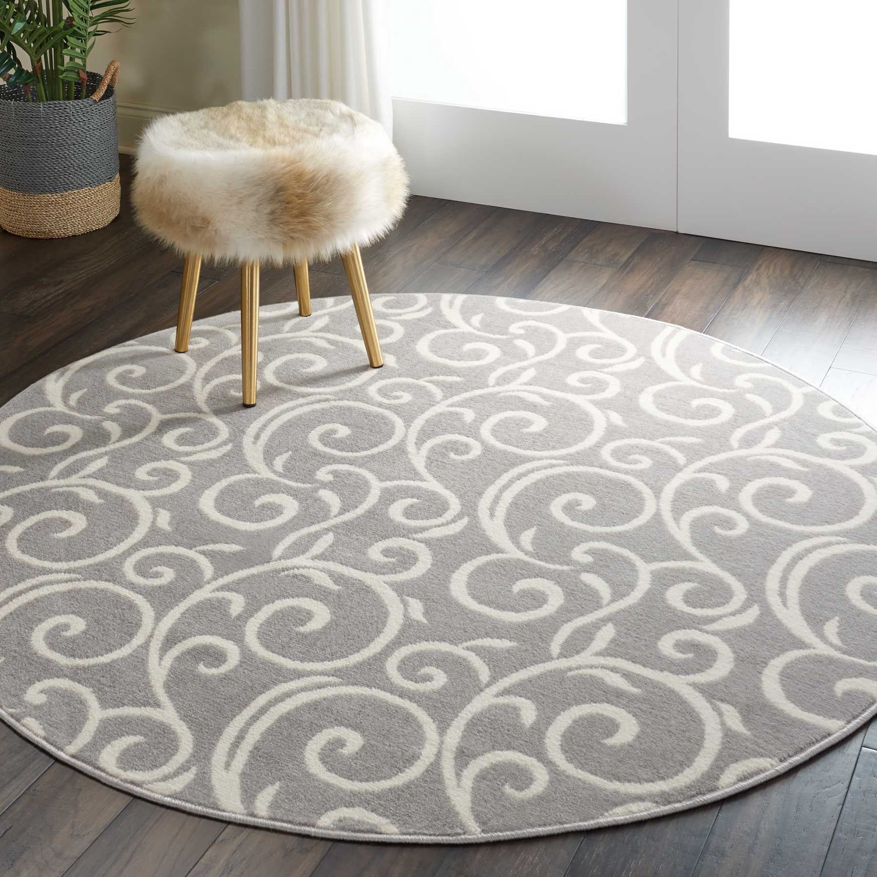 Eclectic Essentials Gray Bohemian Botanical Area Rug