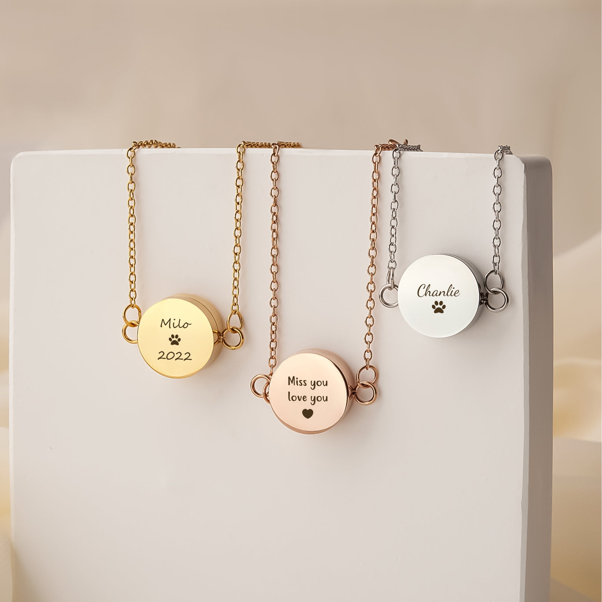 Anavia Personalized Pet Memorial Jewelry, Custom Text Pet/Dog Urn Bracelet for Ashes, Gift for Loss of Pet, Custom Name Memorial Bracelet For Pet Keepsake Cremation Jewelry